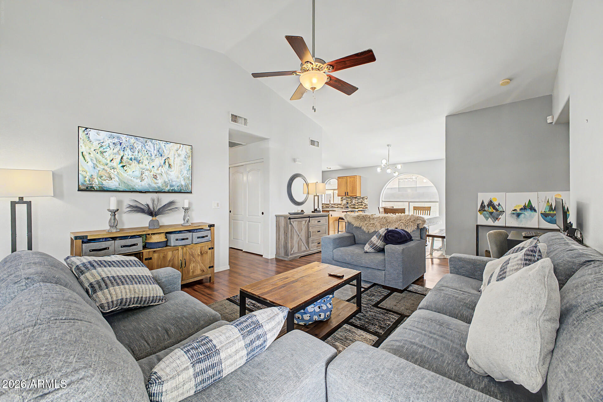 1094 S SIERRA Street