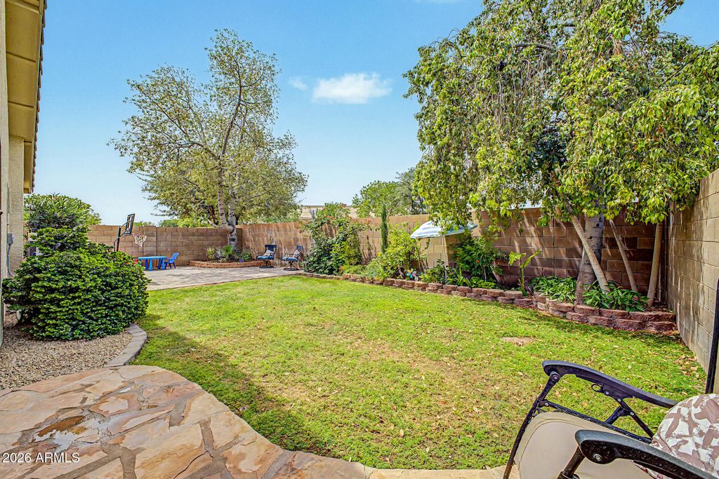 Photo of 1094 S Sierra Street, Gilbert, AZ 85296 (MLS # 7019401)