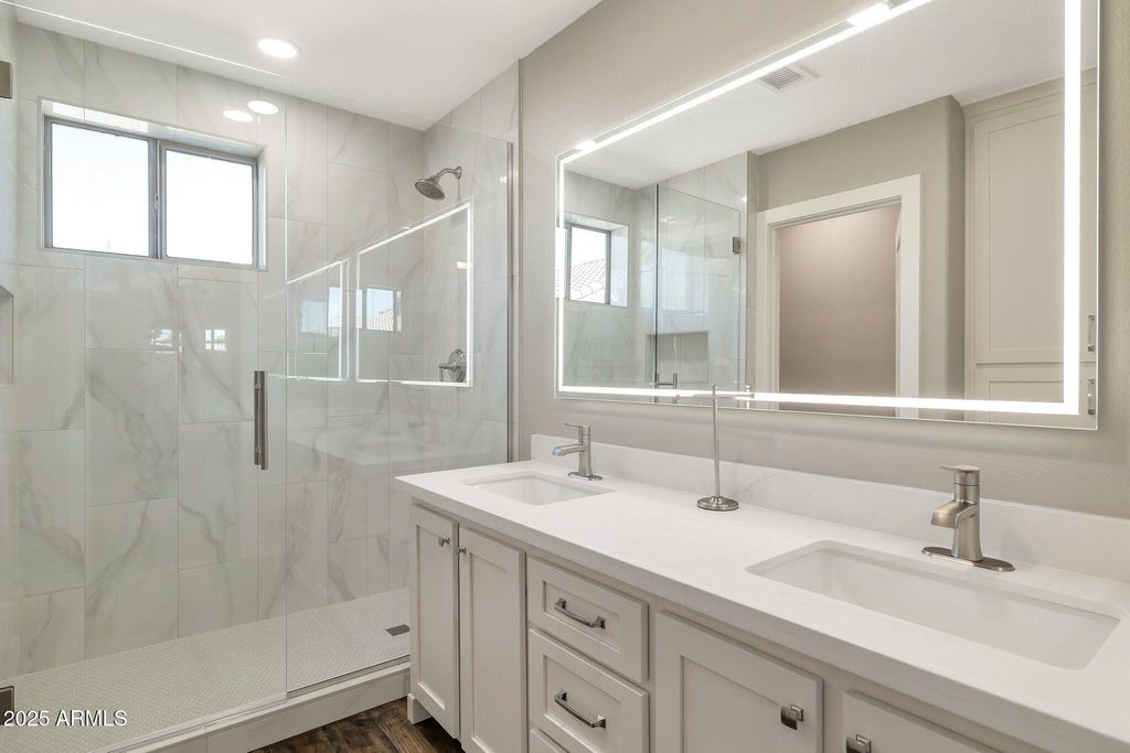 Photo of 3450 N 146th Drive, Goodyear, AZ 85395 (MLS # 6952727)