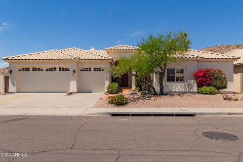 2552 E SILVERWOOD Drive Phoenix AZ 85048
