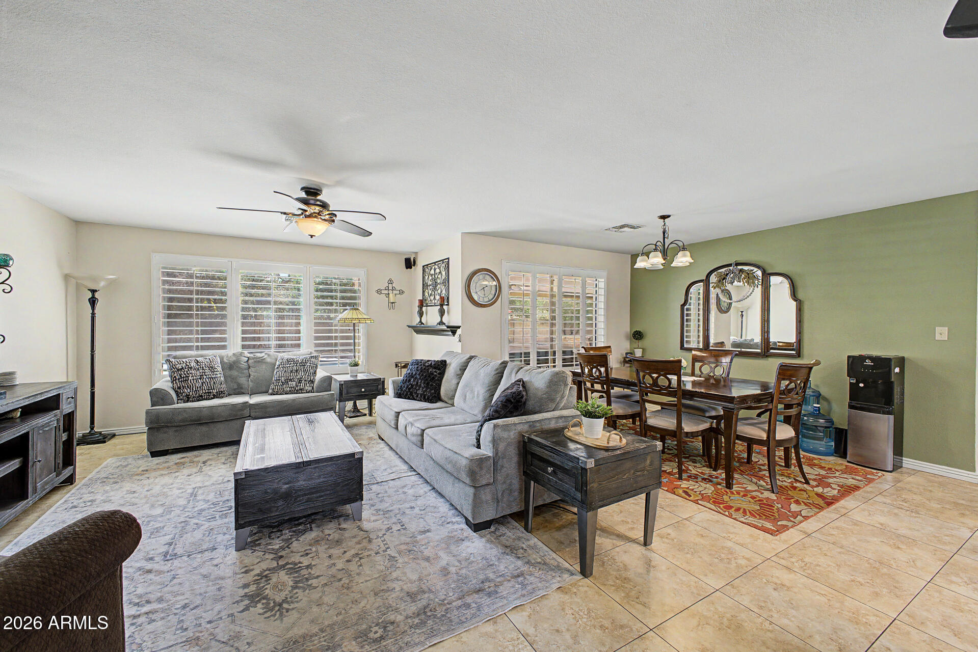 1701 E GREENWAY Street