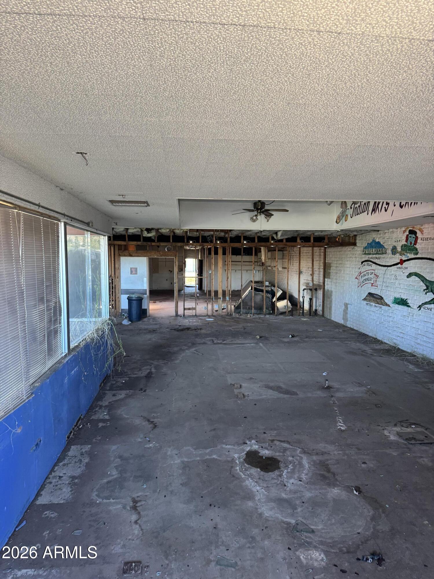 1001 W HOPI Drive