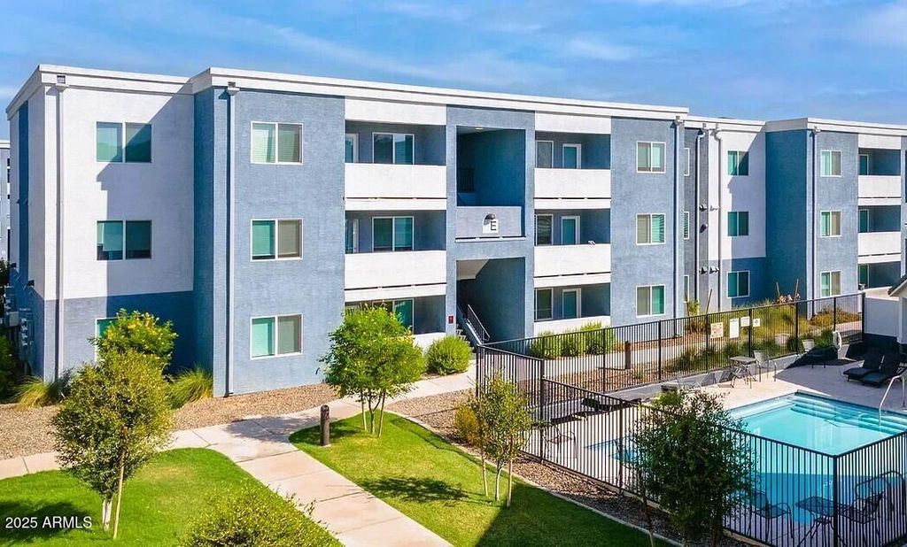 Photo of 12945 W Greenway Road #36, El Mirage, AZ 85335 (MLS # 6962131)