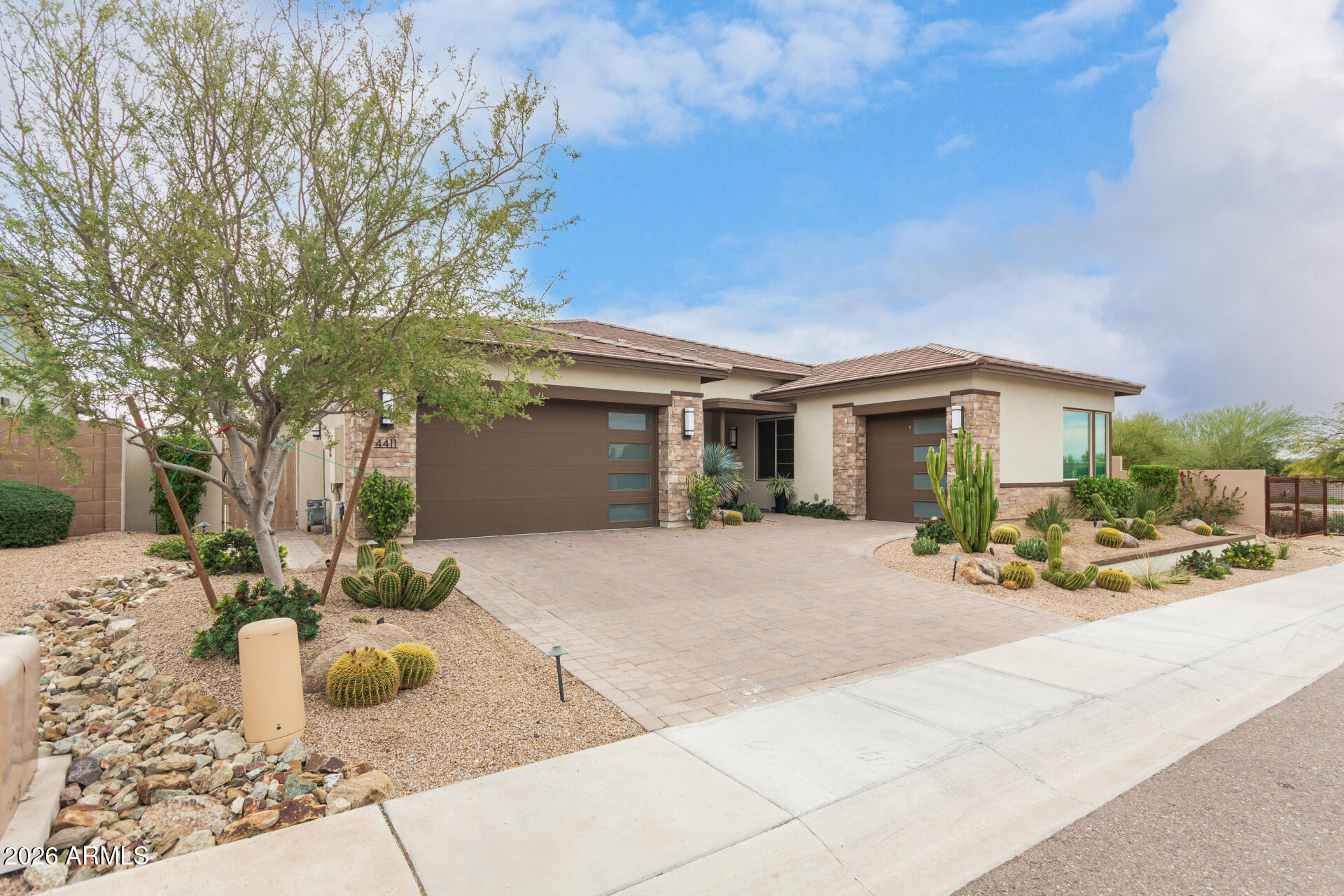 4411 E SIDE CANYON Trail