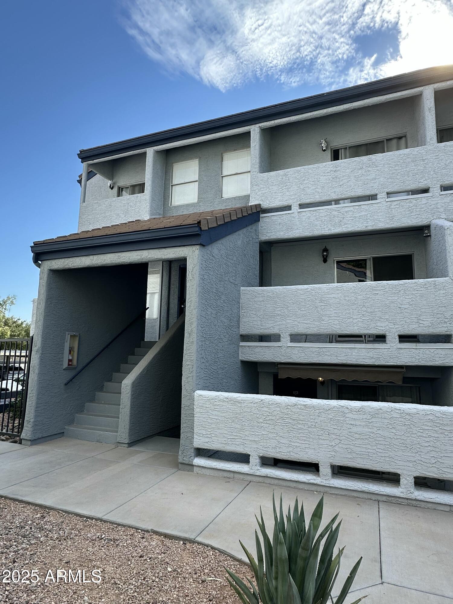 1331 W Baseline Road 272