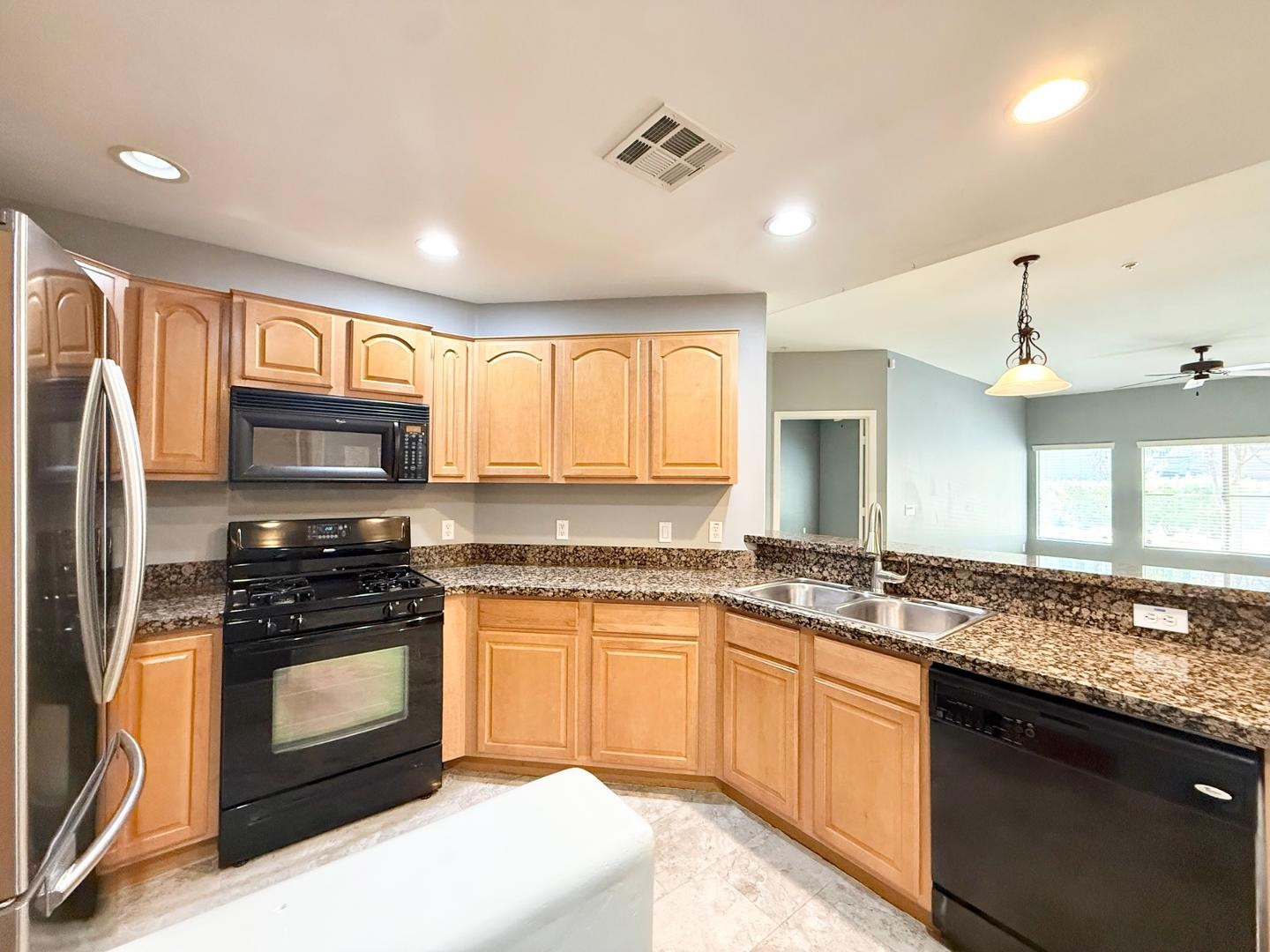 5450 E Deer Valley Drive Unit 1006