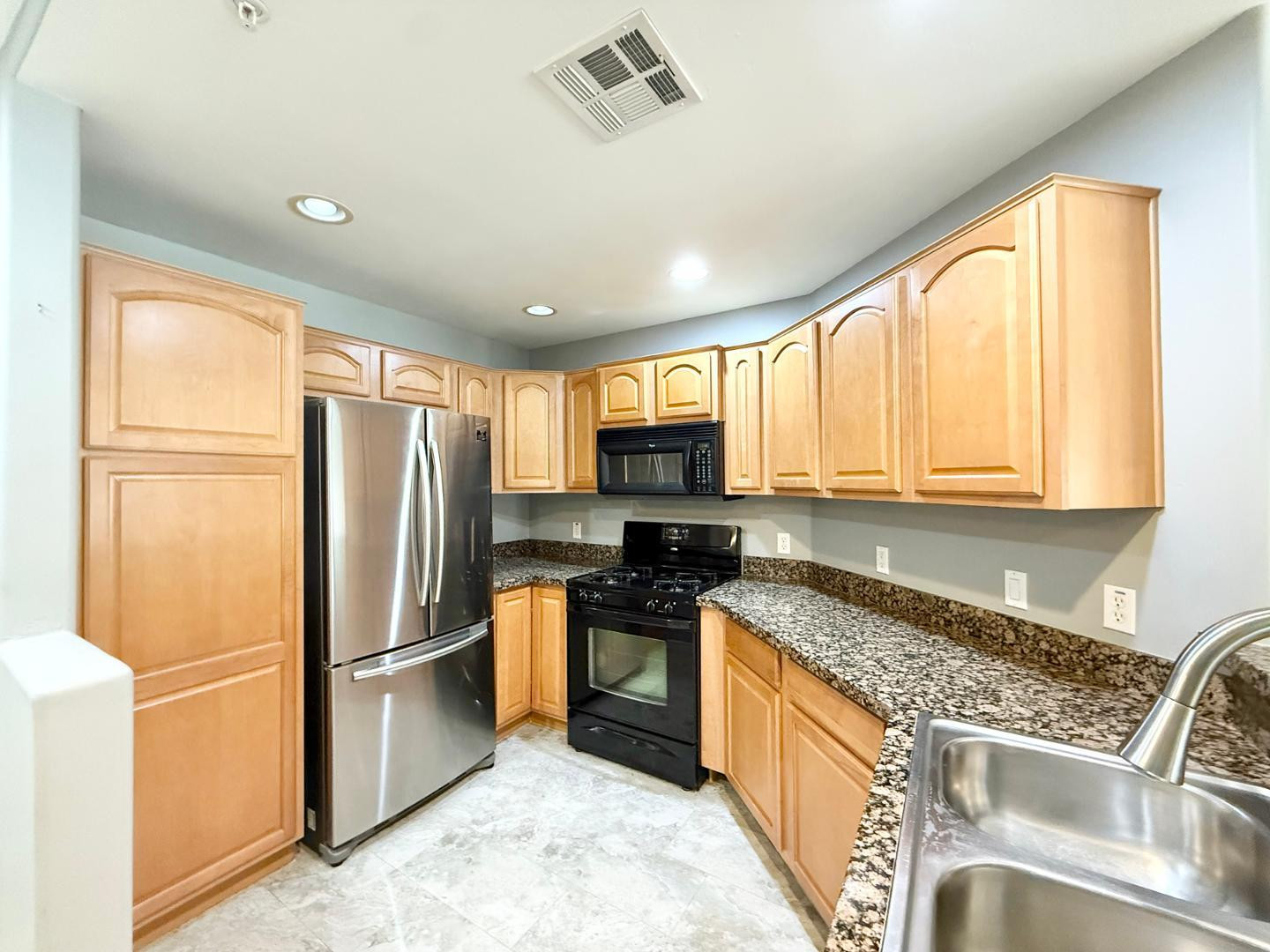 5450 E Deer Valley Drive Unit 1006