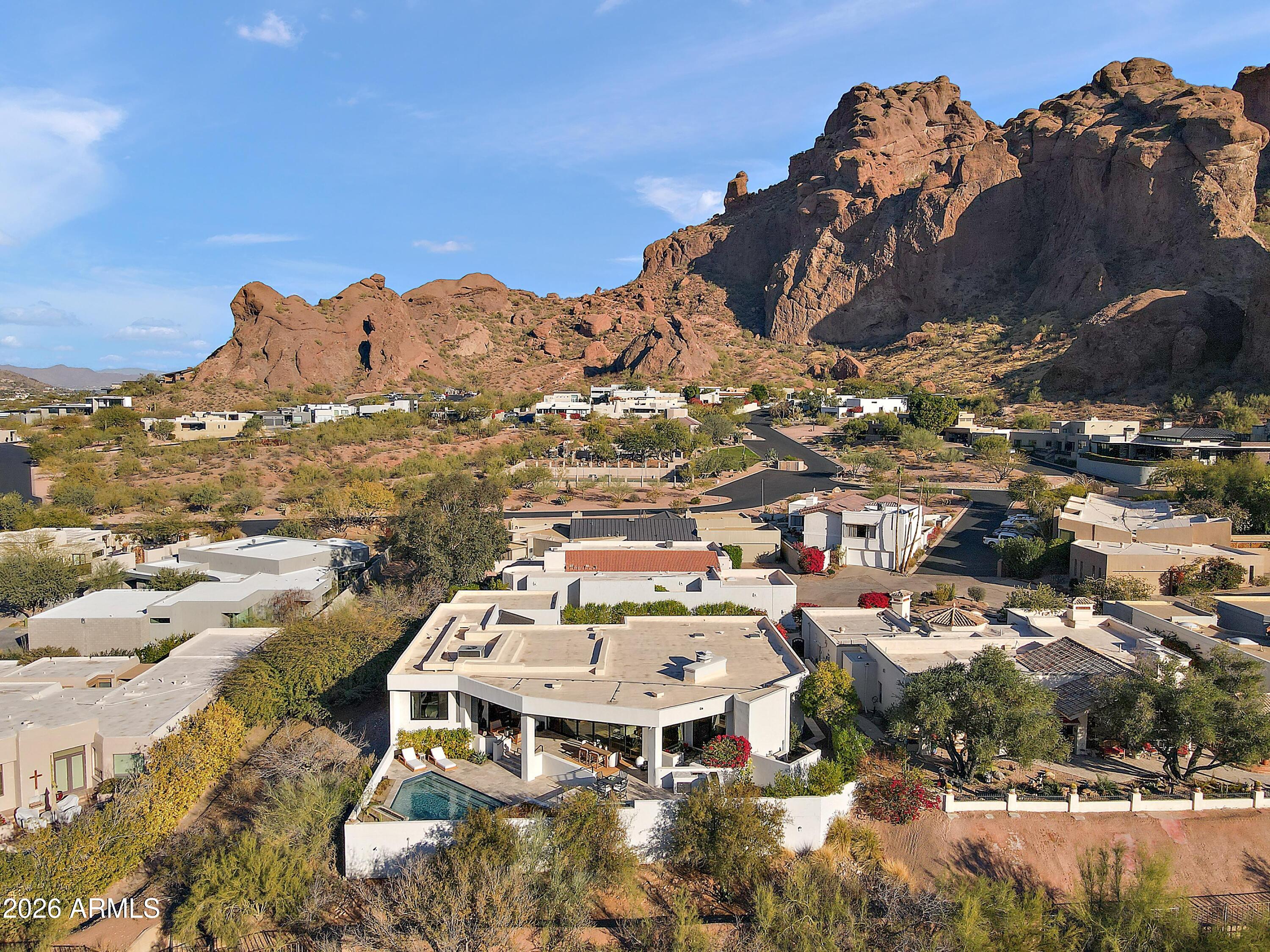 ECHO CANYON - Residential
