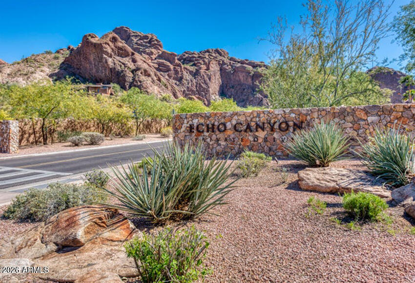 ECHO CANYON - Residential