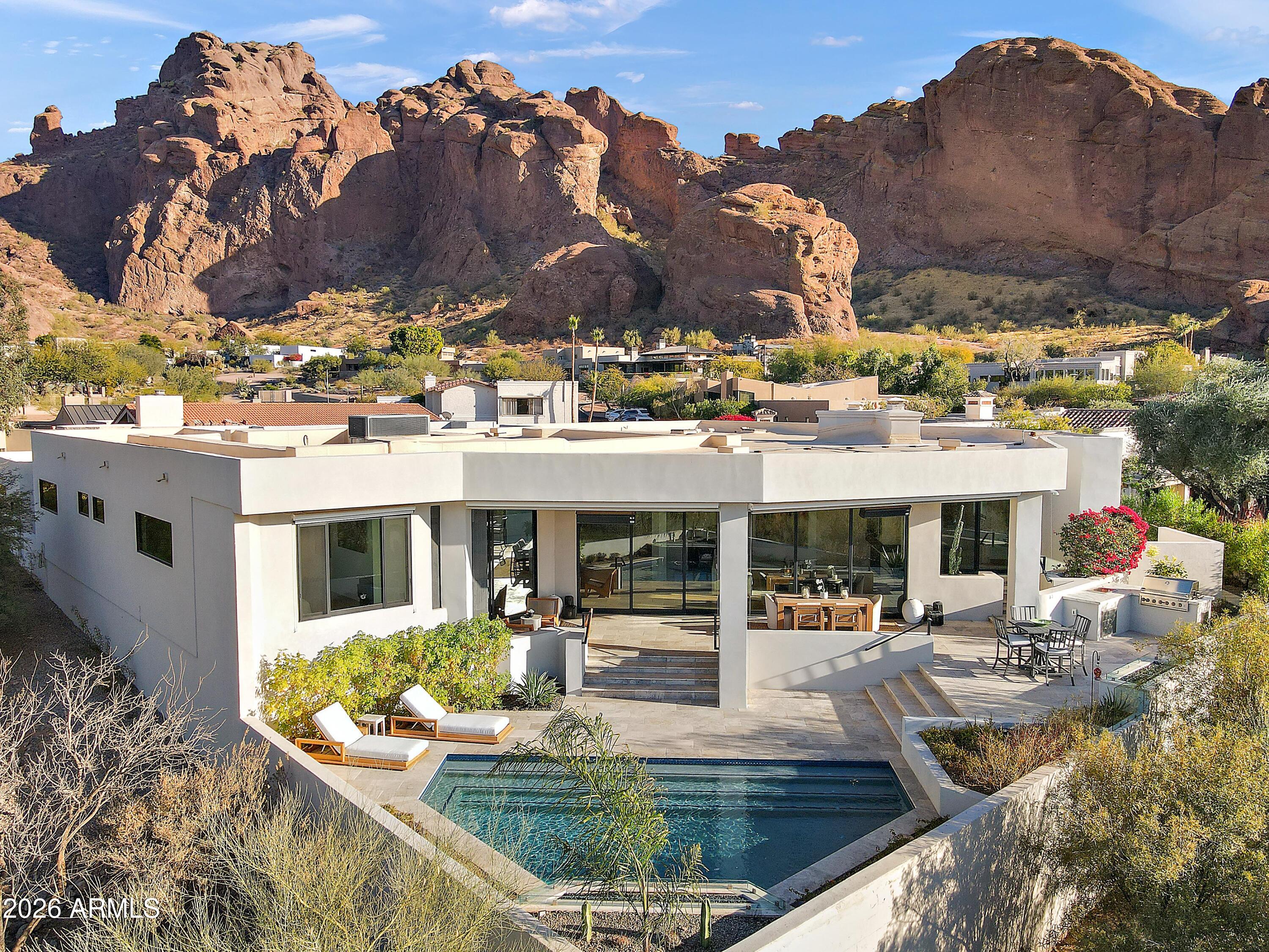 ECHO CANYON - Residential