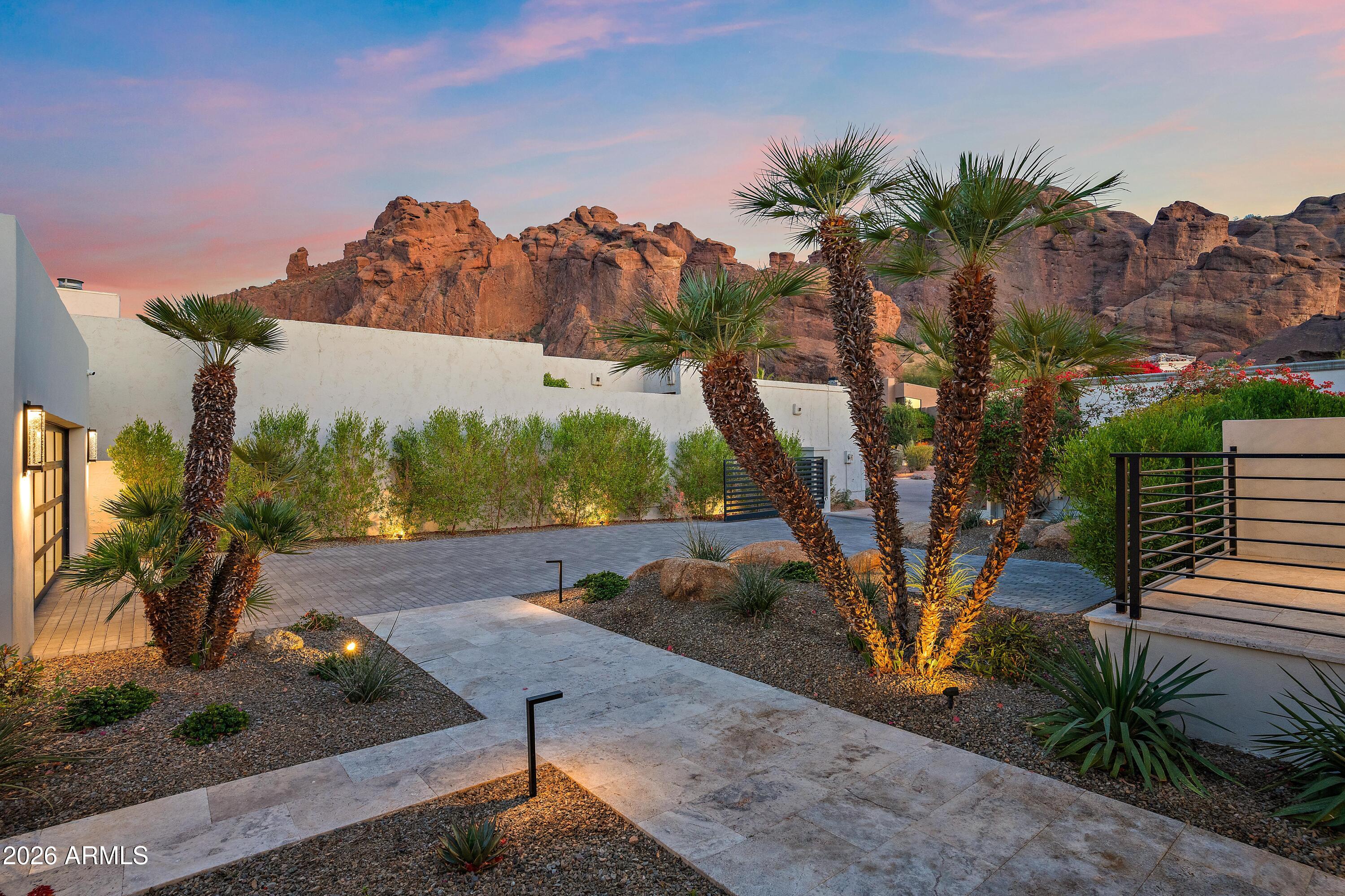 ECHO CANYON - Residential