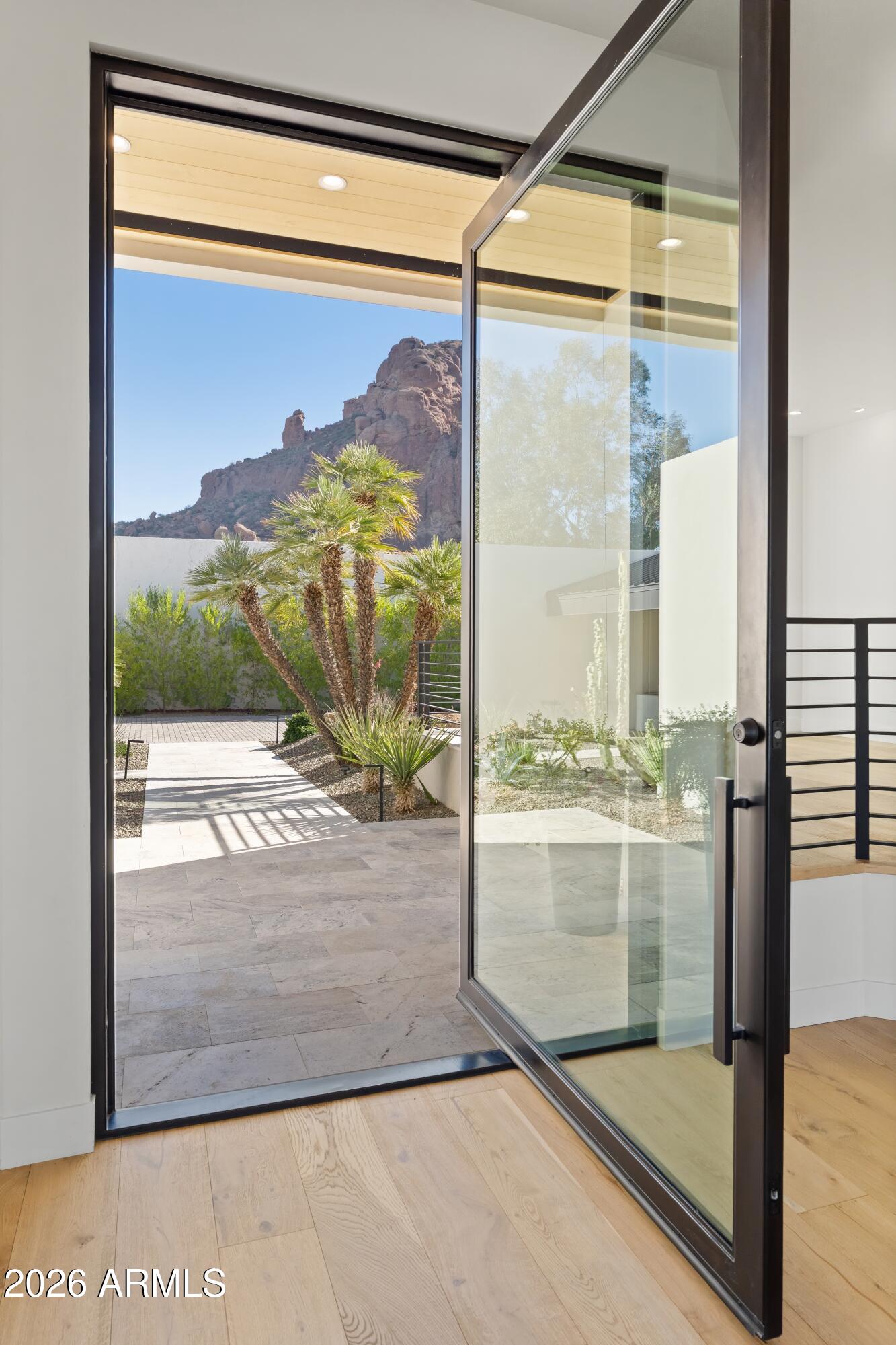 ECHO CANYON - Residential
