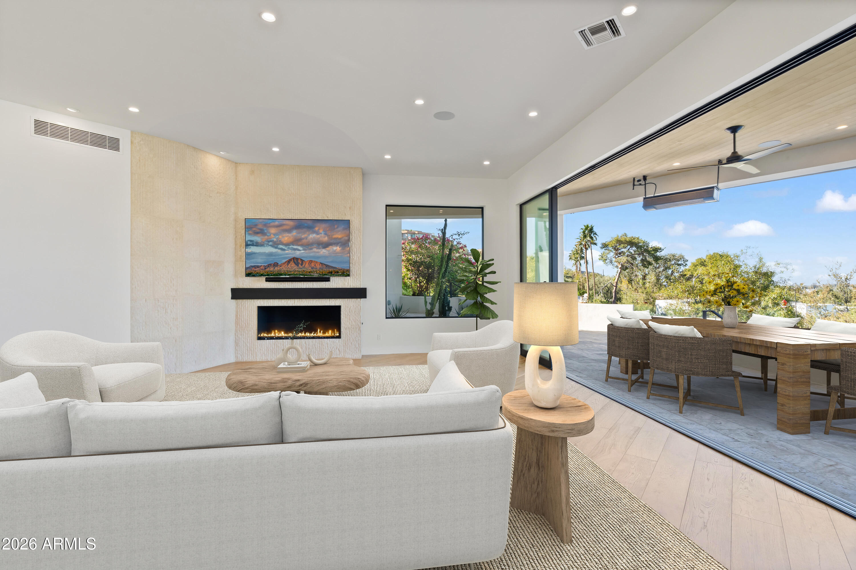 ECHO CANYON - Residential