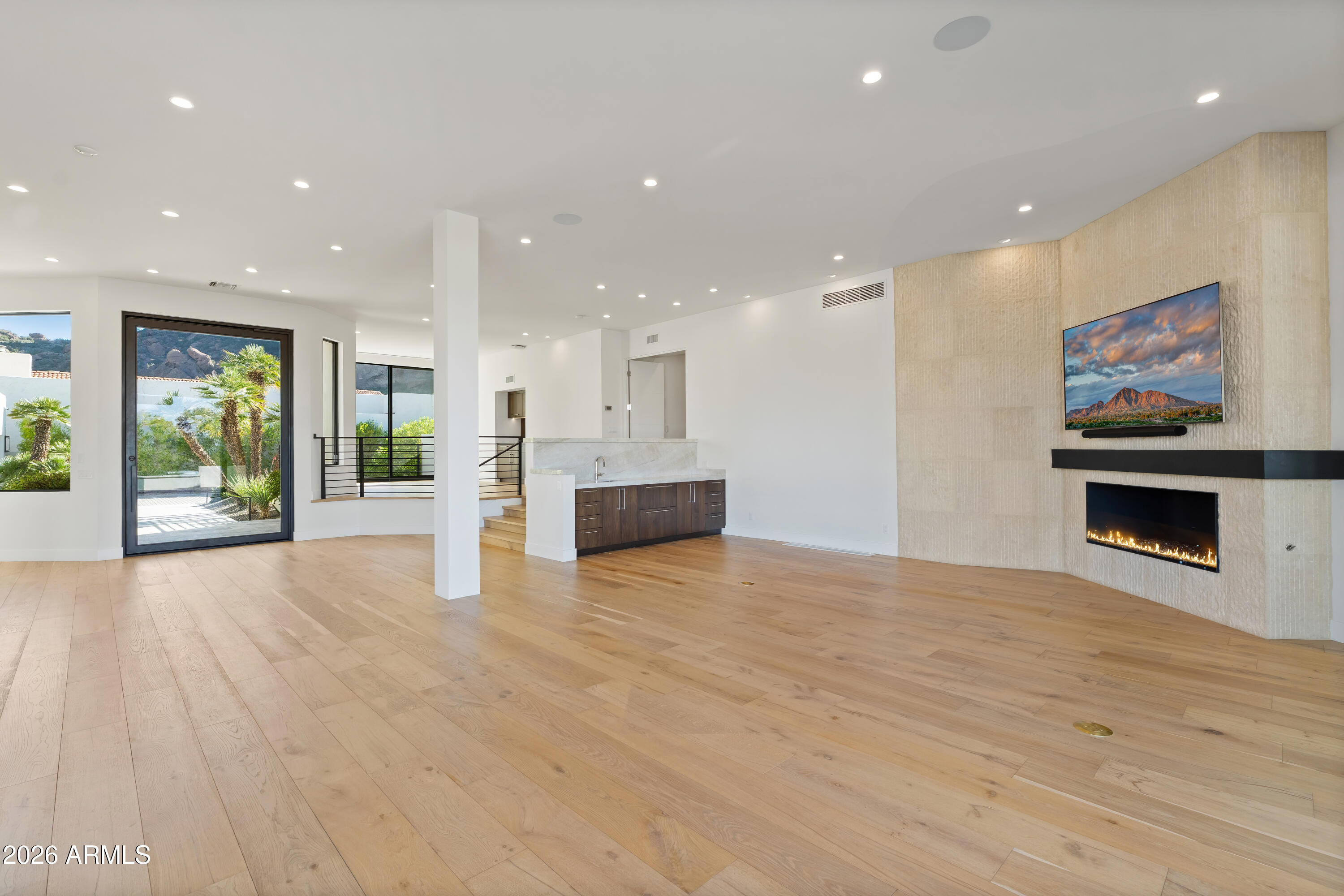 ECHO CANYON - Residential