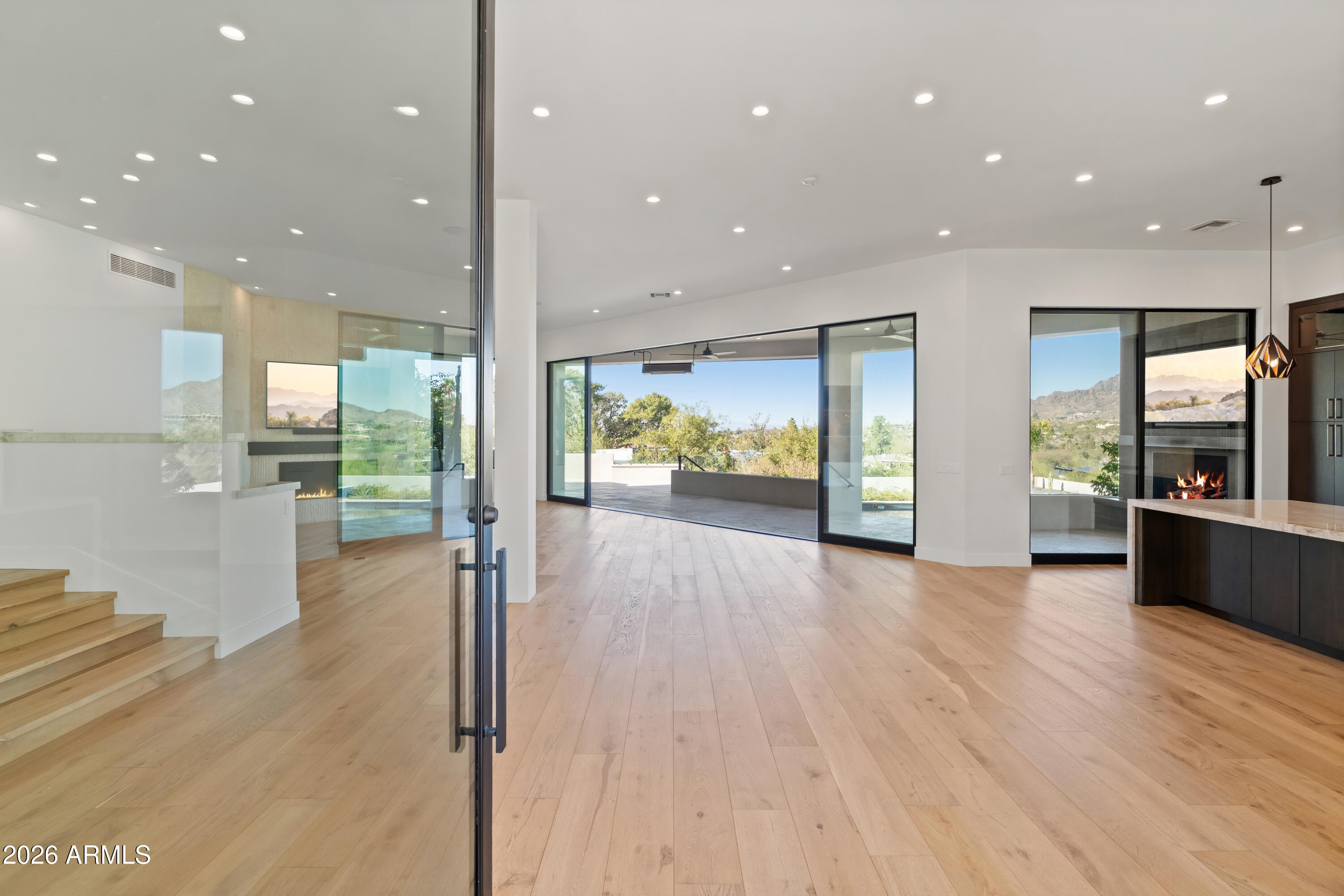ECHO CANYON - Residential
