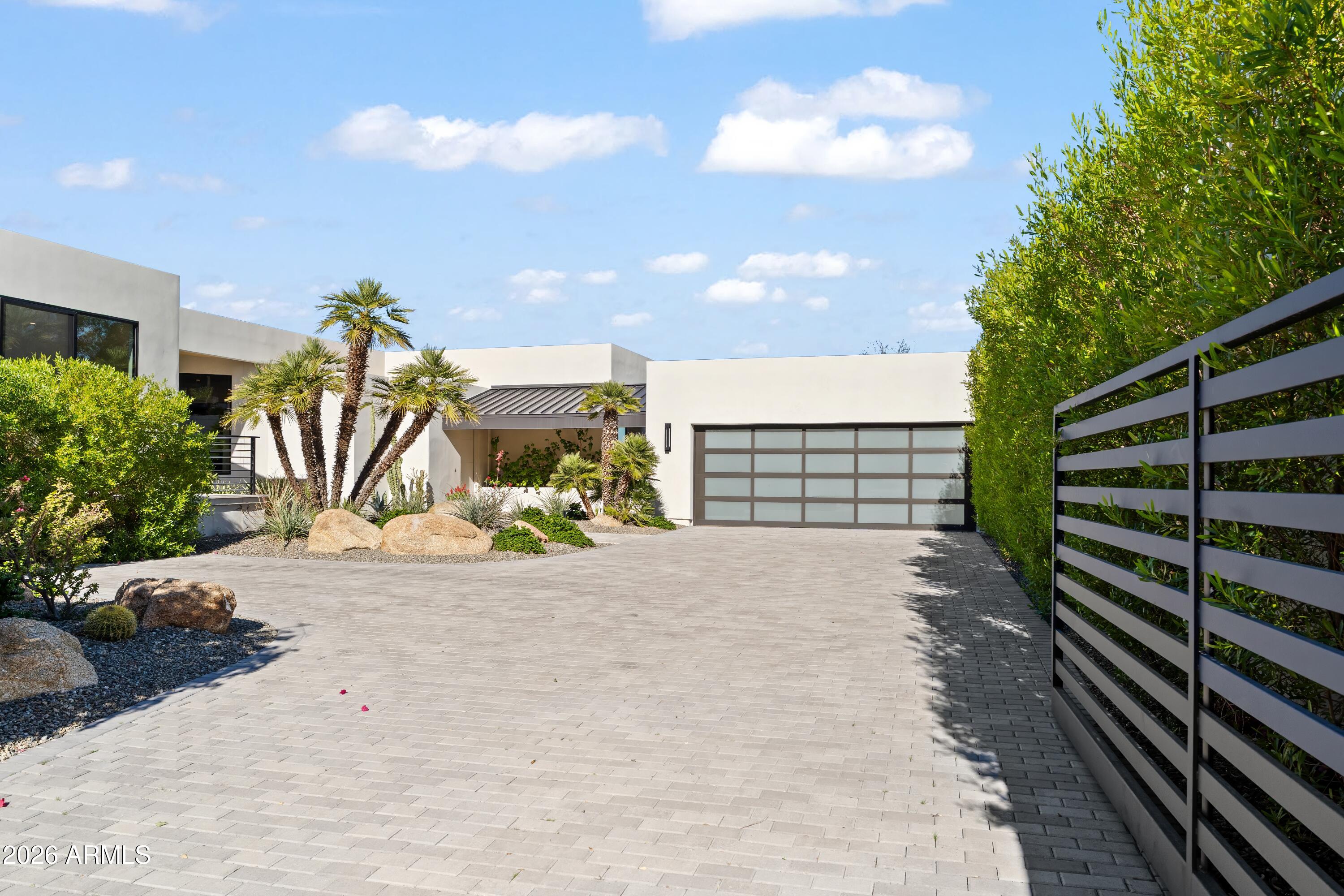 ECHO CANYON - Residential