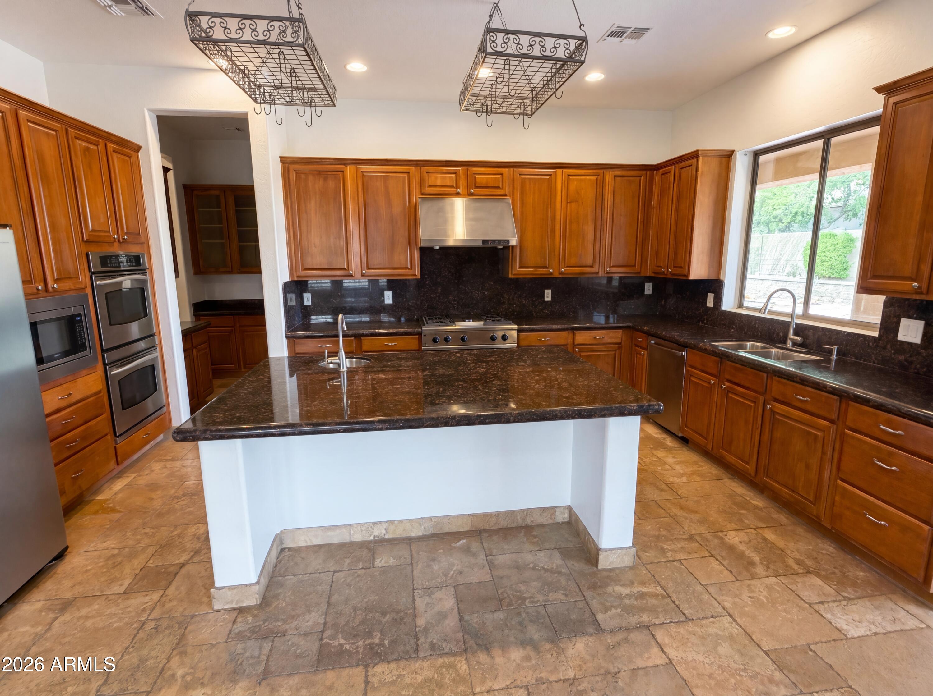 40003 N MAJESTY Trail