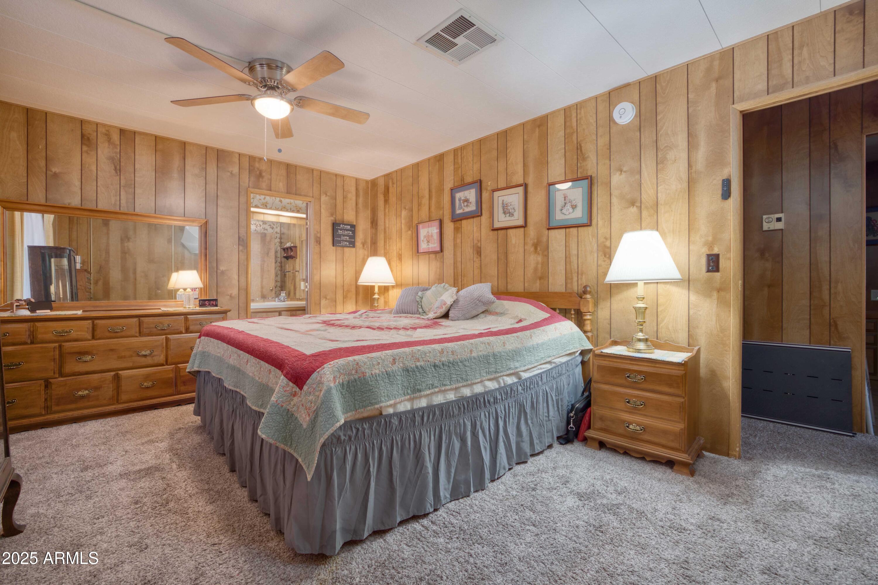 9302 E BROADWAY Road 185