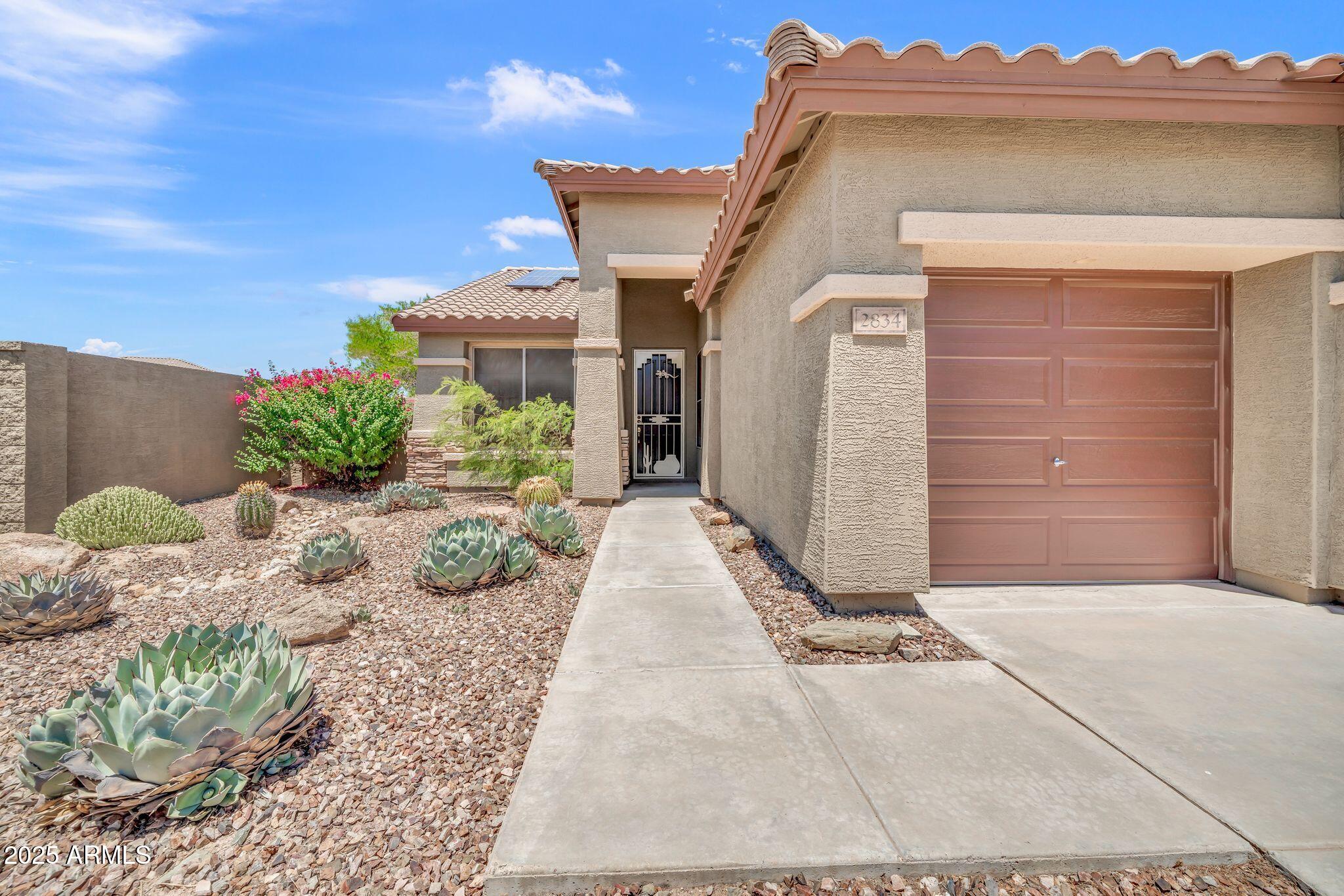 2834 W WHITMAN Court