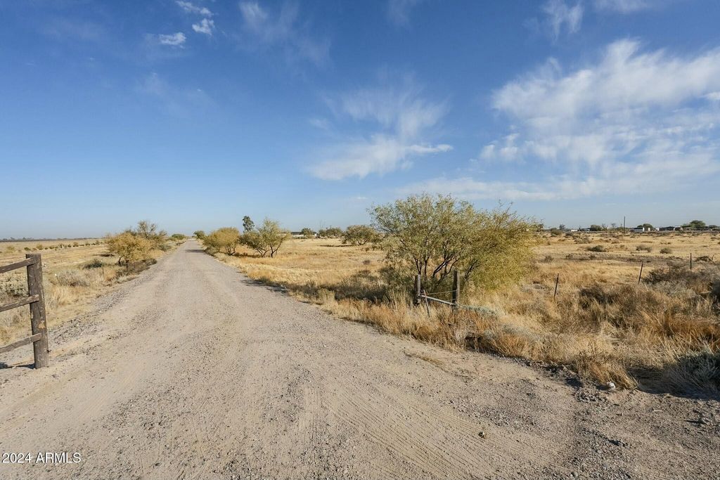 Photo of 0 E Storey Road, Coolidge, AZ 85128 (MLS # 6792625)