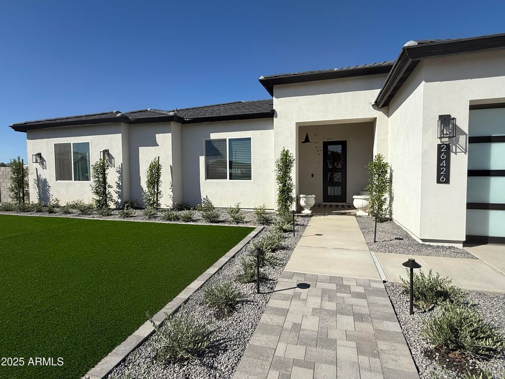 Photo of 26426 S 193rd Way, Queen Creek, AZ 85142 (MLS # 6964414)