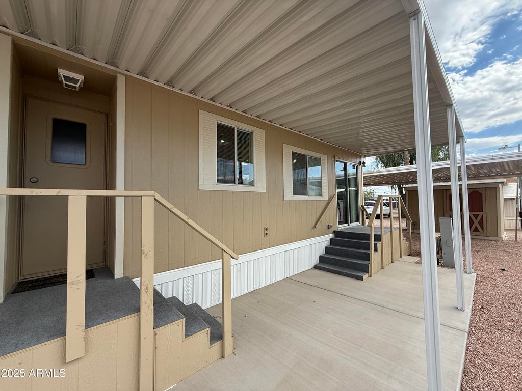 Photo of 929 N Delaware Drive #28, Apache Junction, AZ 85120 (MLS # 6931656)