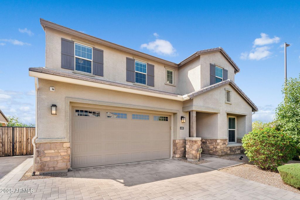 Photo of 4262 S Notting Hill Drive, Gilbert, AZ 85297 (MLS # 6936873)