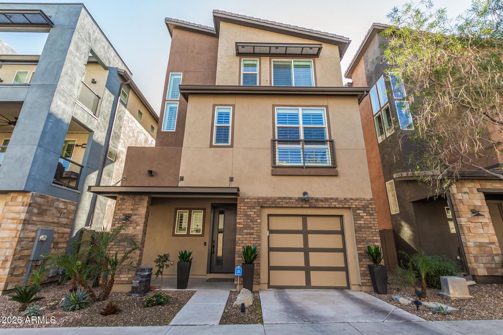 Photo of 7057 W Carter Drive, Chandler, AZ 85226 (MLS # 6964983)