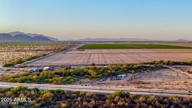 0 W Barnes Rd 5 Acres -- -