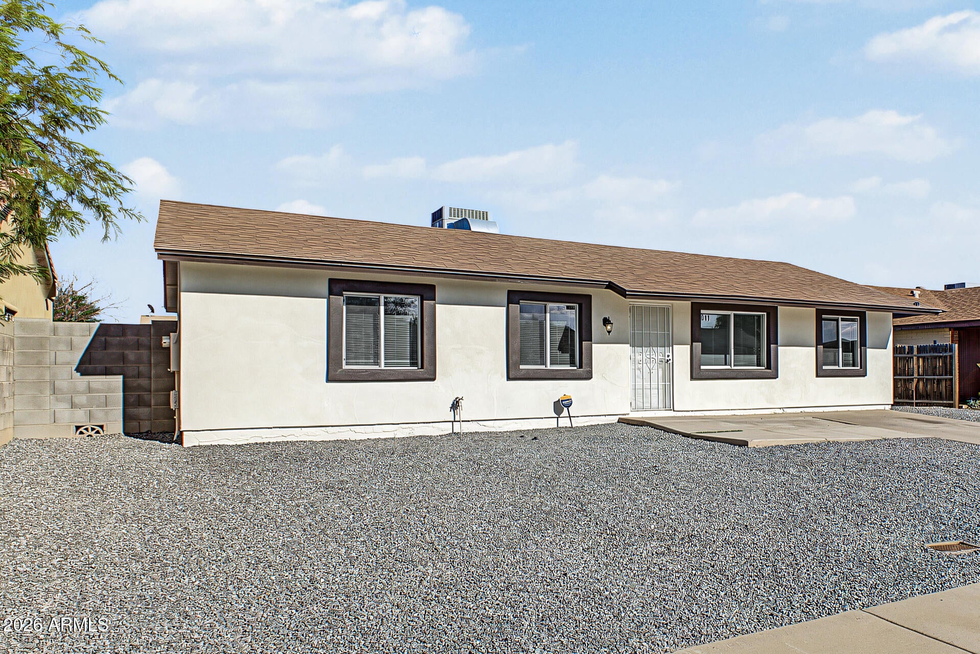 1011 N 61ST Drive