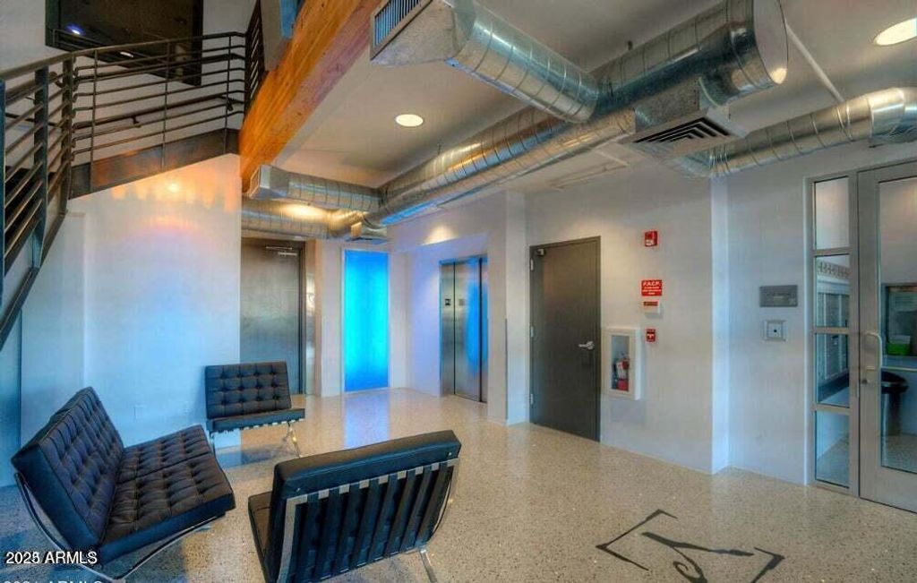 Photo of 1326 N Central Avenue #414, Phoenix, AZ 85004 (MLS # 6957875)