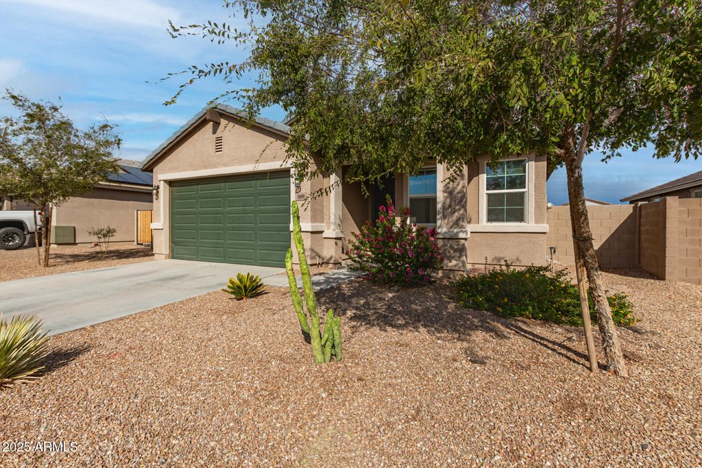Photo of 5899 S 247th Drive, Buckeye, AZ 85326 (MLS # 6928962)