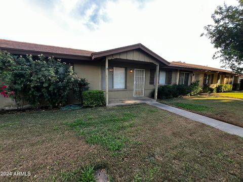 Townhouse in Phoenix AZ 2524 22ND Avenue 1.jpg