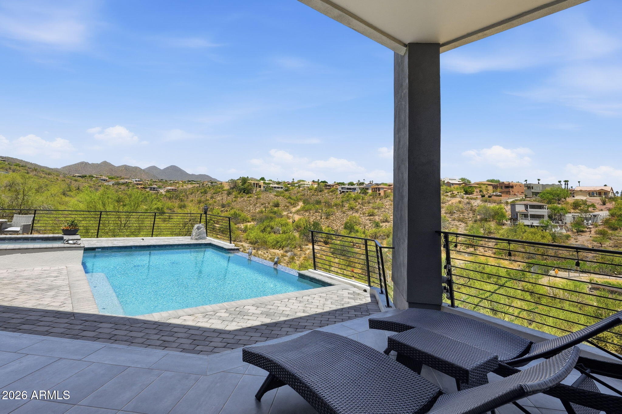 PALATIAL ESTATES - Residential