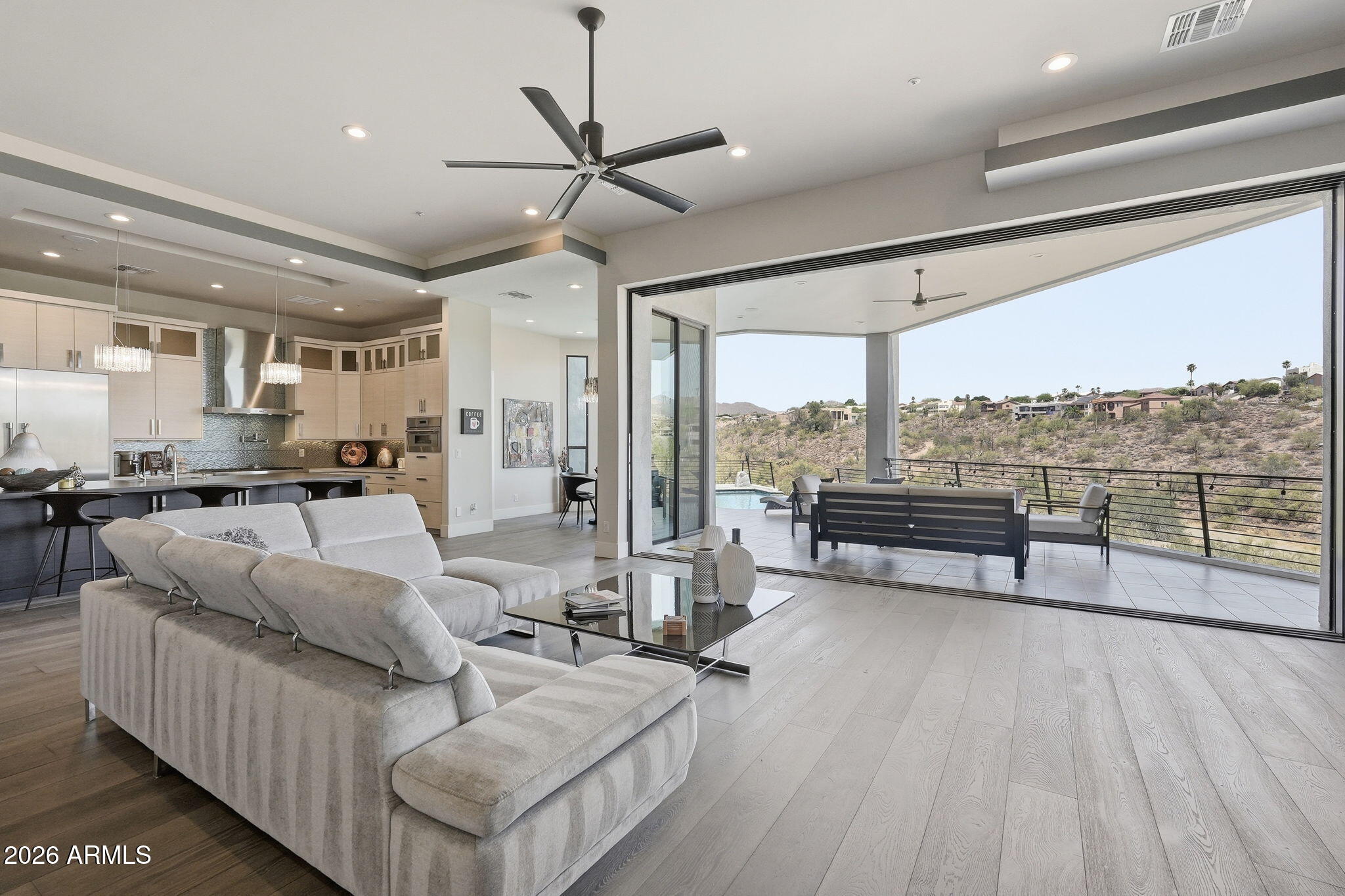 PALATIAL ESTATES - Residential