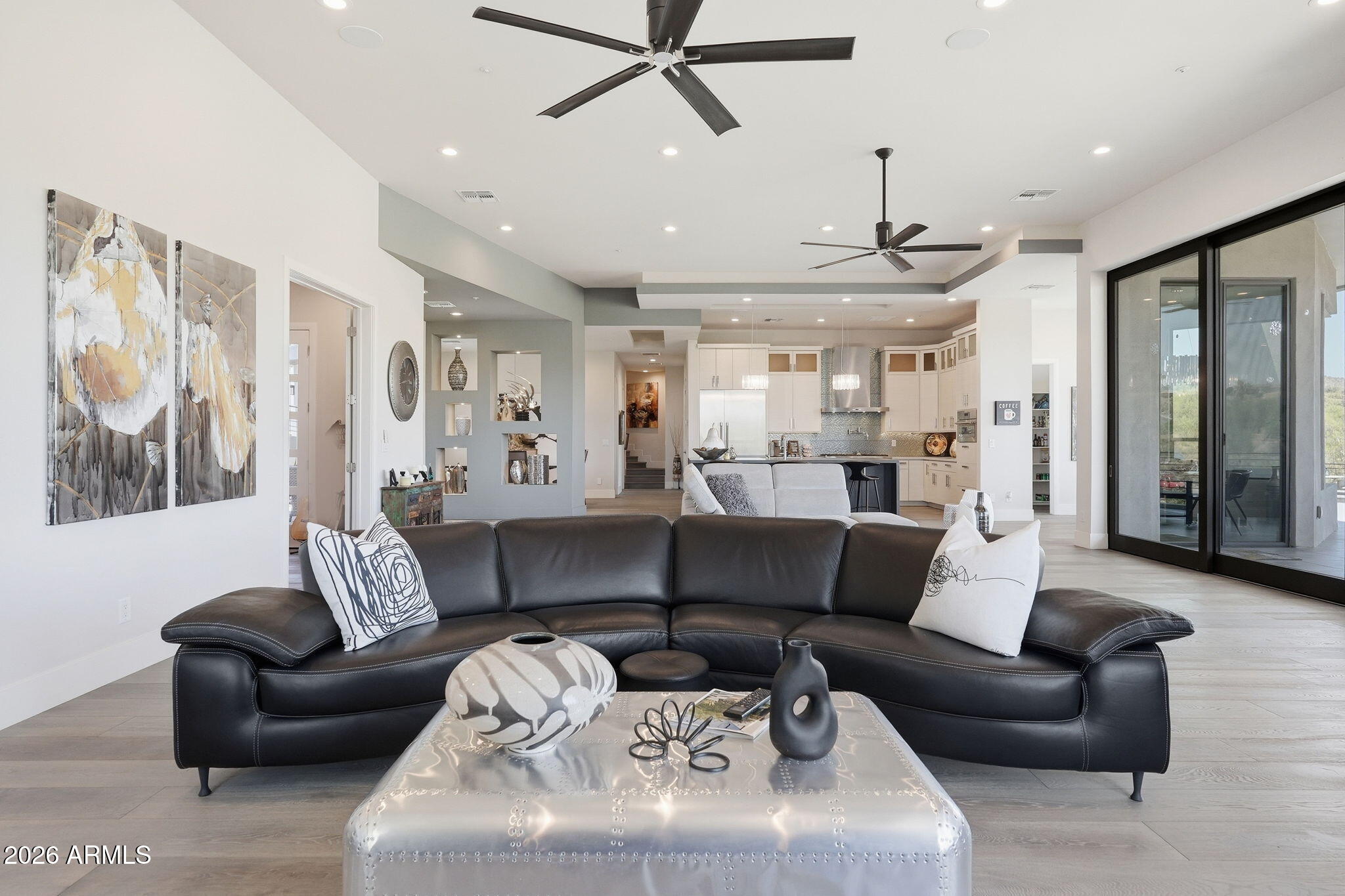 PALATIAL ESTATES - Residential