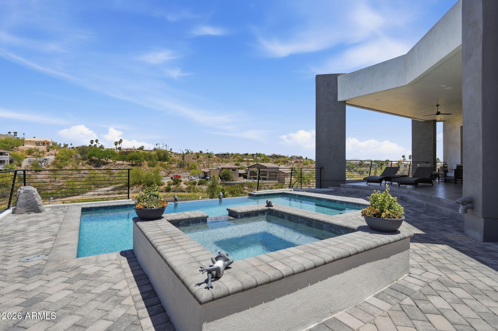 PALATIAL ESTATES - Residential