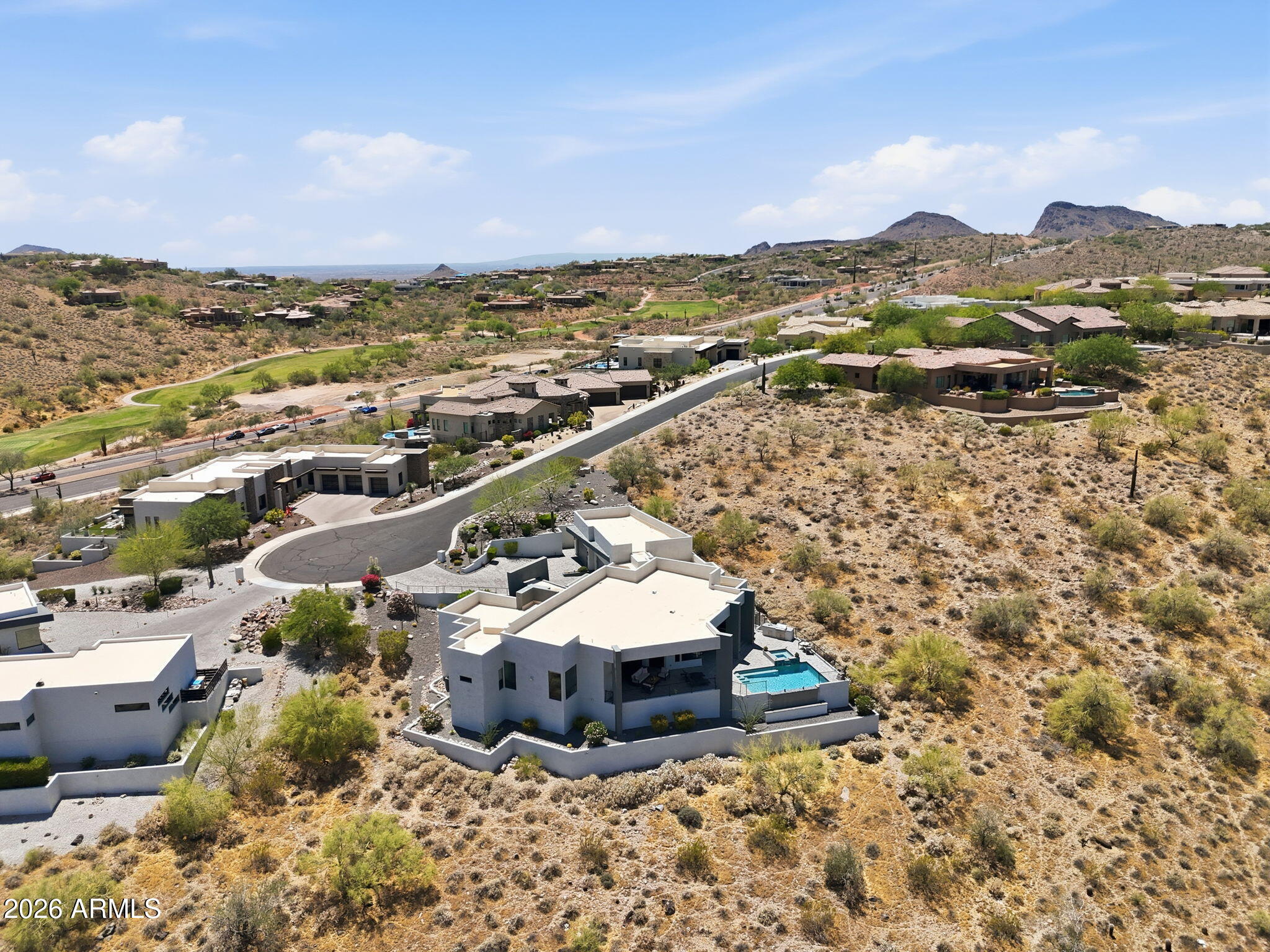 PALATIAL ESTATES - Residential