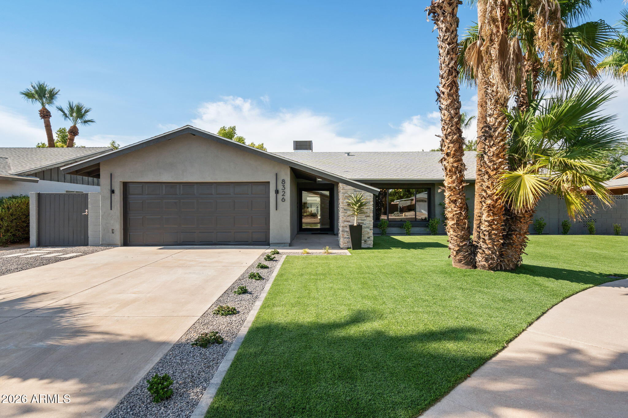 8326 E VALLEY VIEW Road