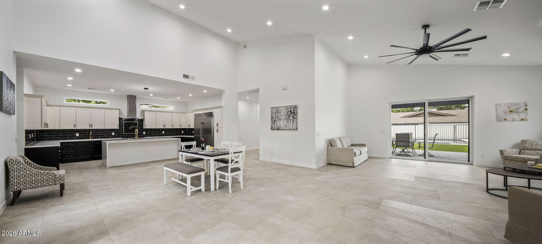 707 E OCOTILLO Road