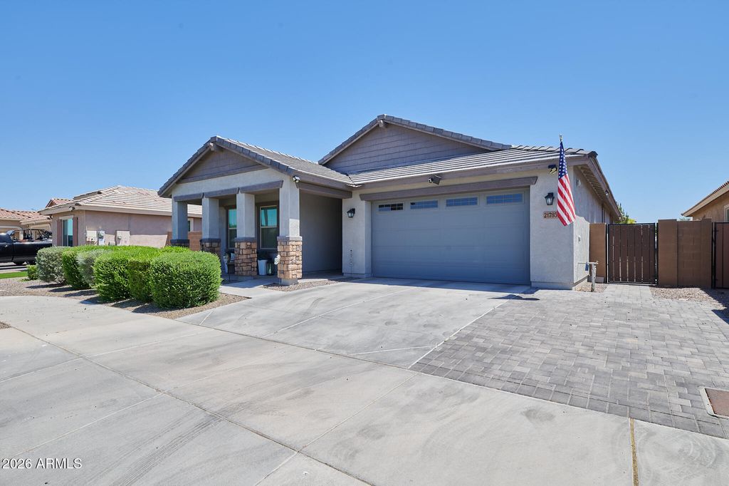 Photo of 21785 S 213th Place, Queen Creek, AZ 85142 (MLS # 7012861)