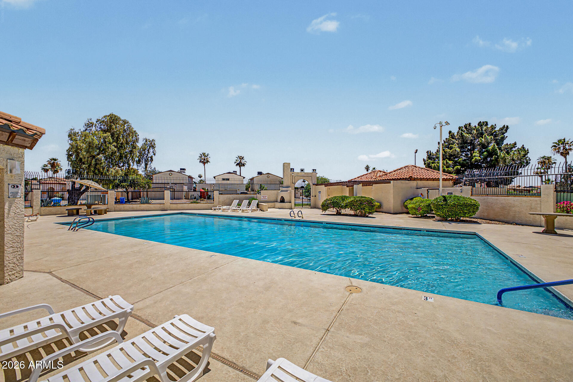 OVERLAND HILLS 2 LOT 320-484 TR A B - Residential