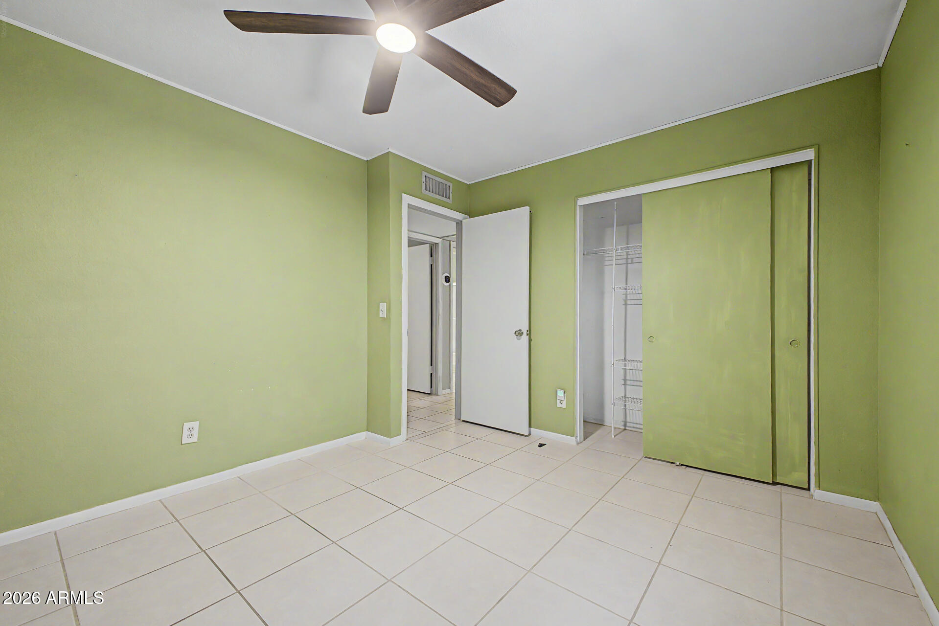 OVERLAND HILLS 2 LOT 320-484 TR A B - Residential