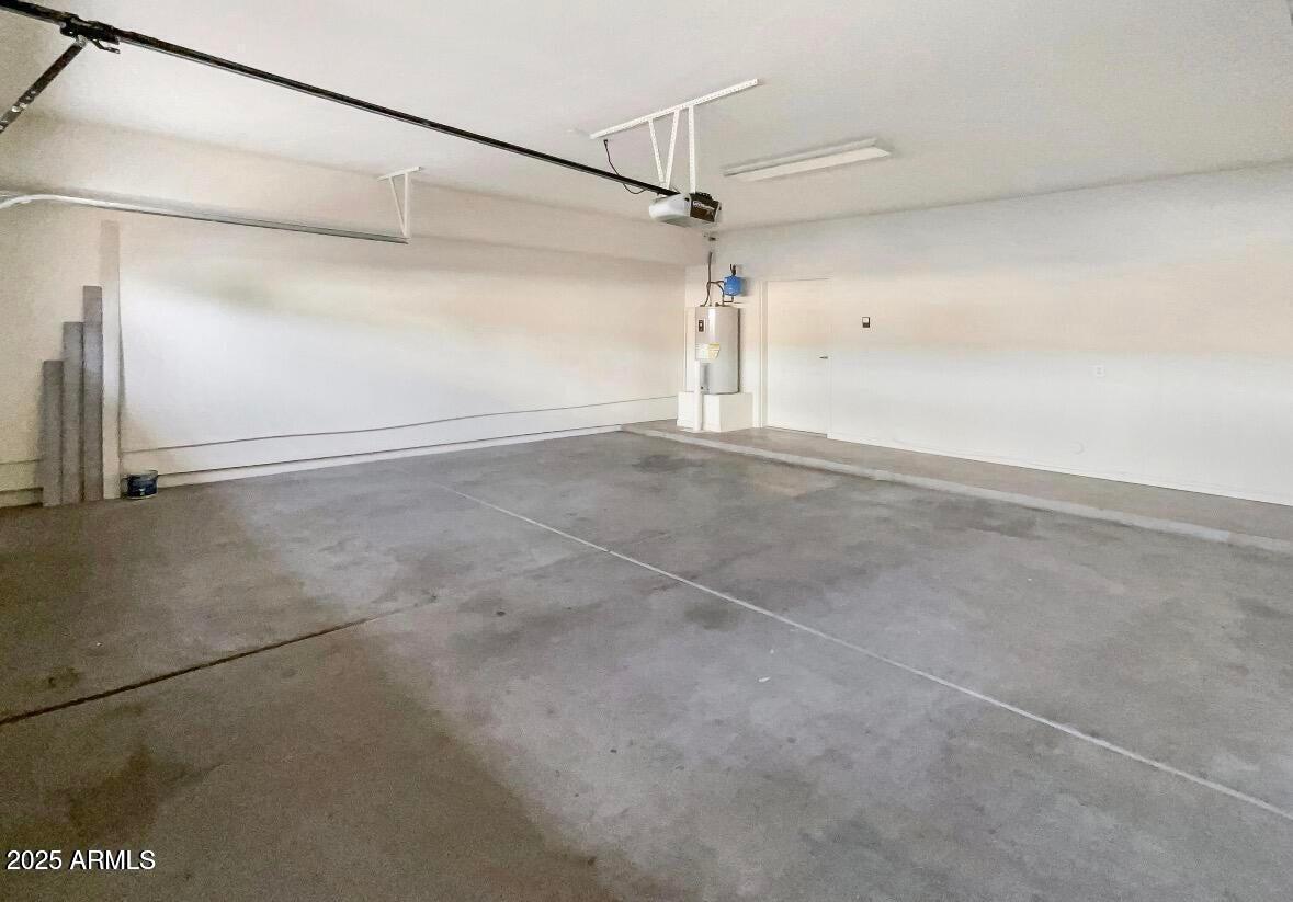 123 N WASHINGTON Street 37