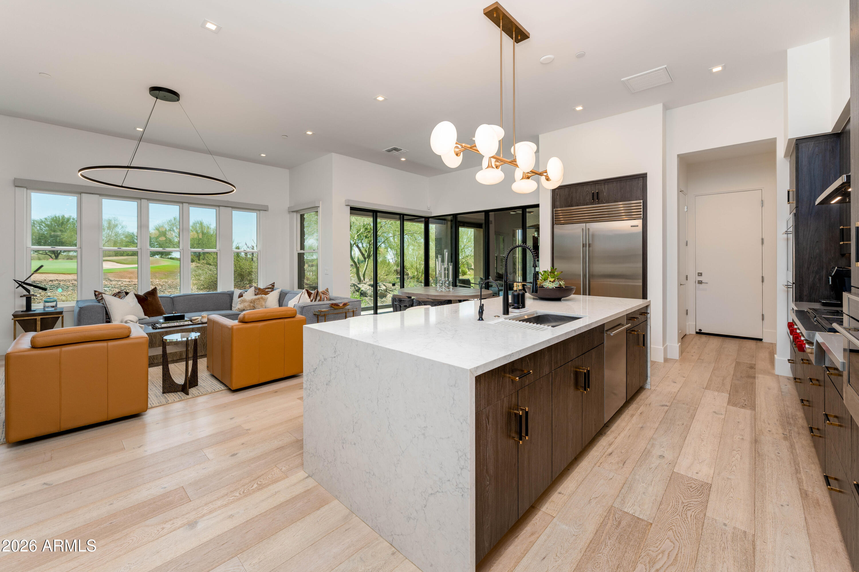 37200 N CAVE CREEK Road 1123