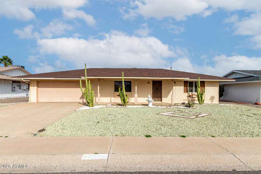 Photo of 10608 W White Mountain Road, Sun City, AZ 85351 (MLS # 6965088)