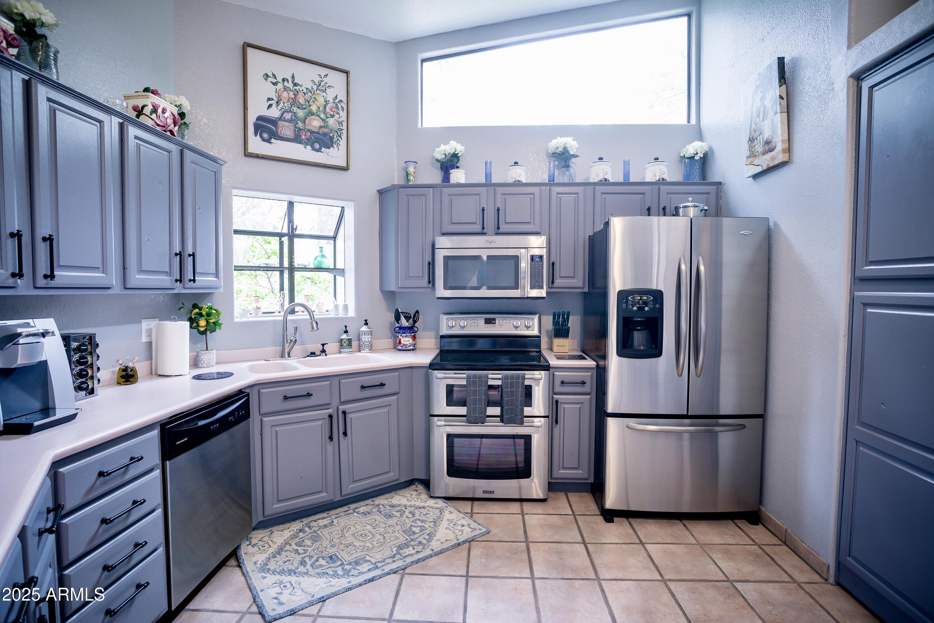 31 E RAMSEY CANYON Road