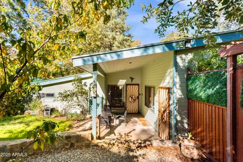 31 E RAMSEY CANYON Road Hereford AZ 85615