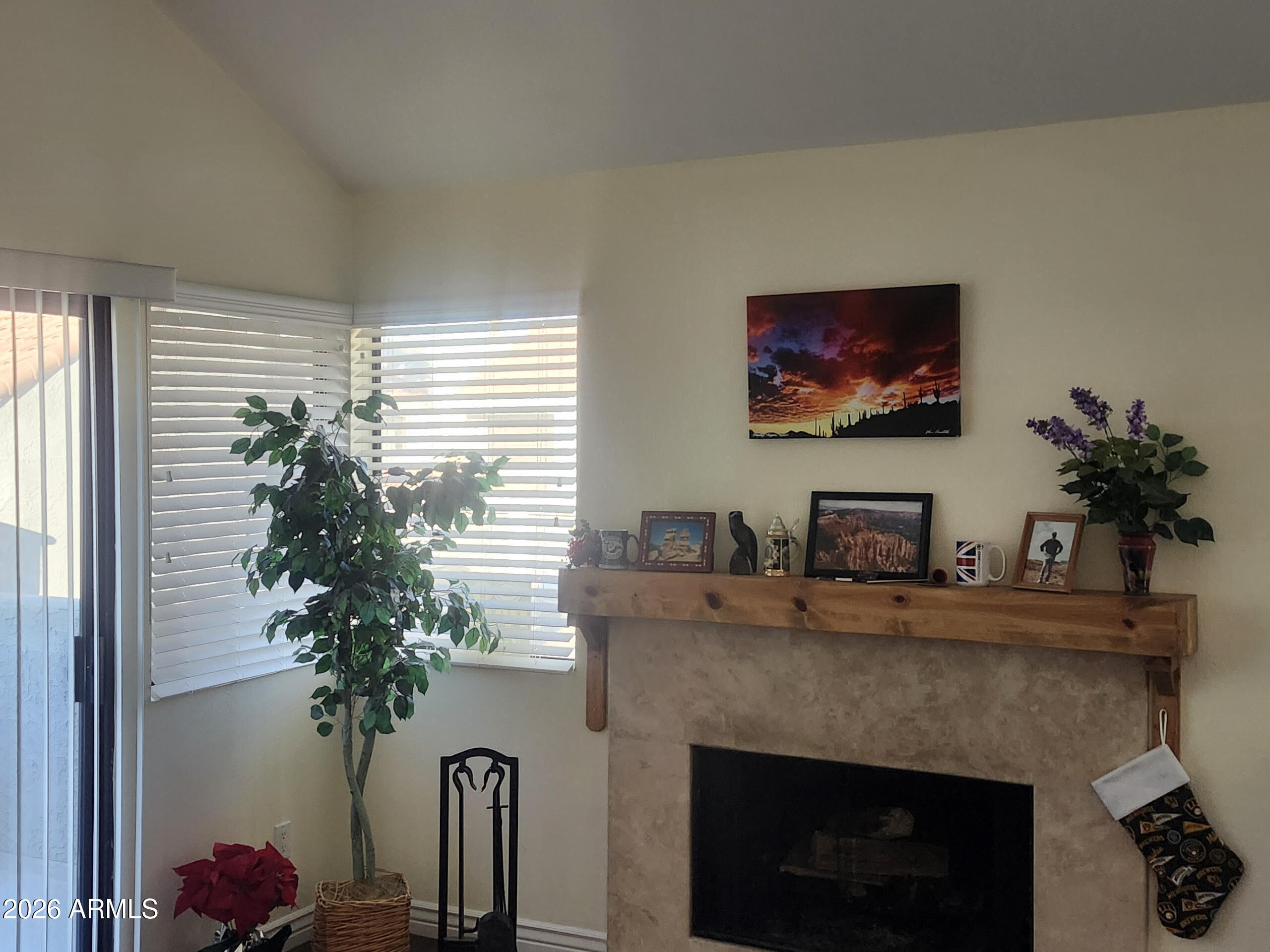 10115 E MOUNTAIN VIEW Road 2047