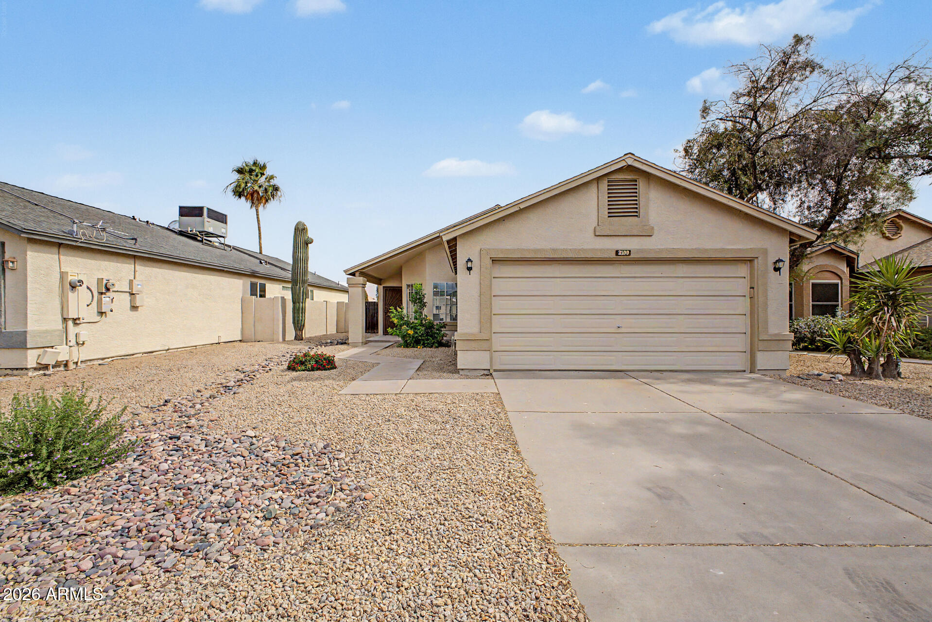 3109 E SIESTA Lane